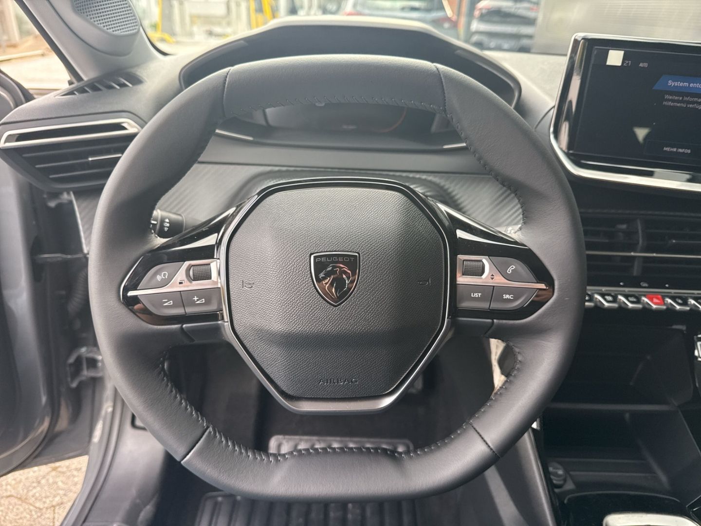 Peugeot 208 - Bild 12