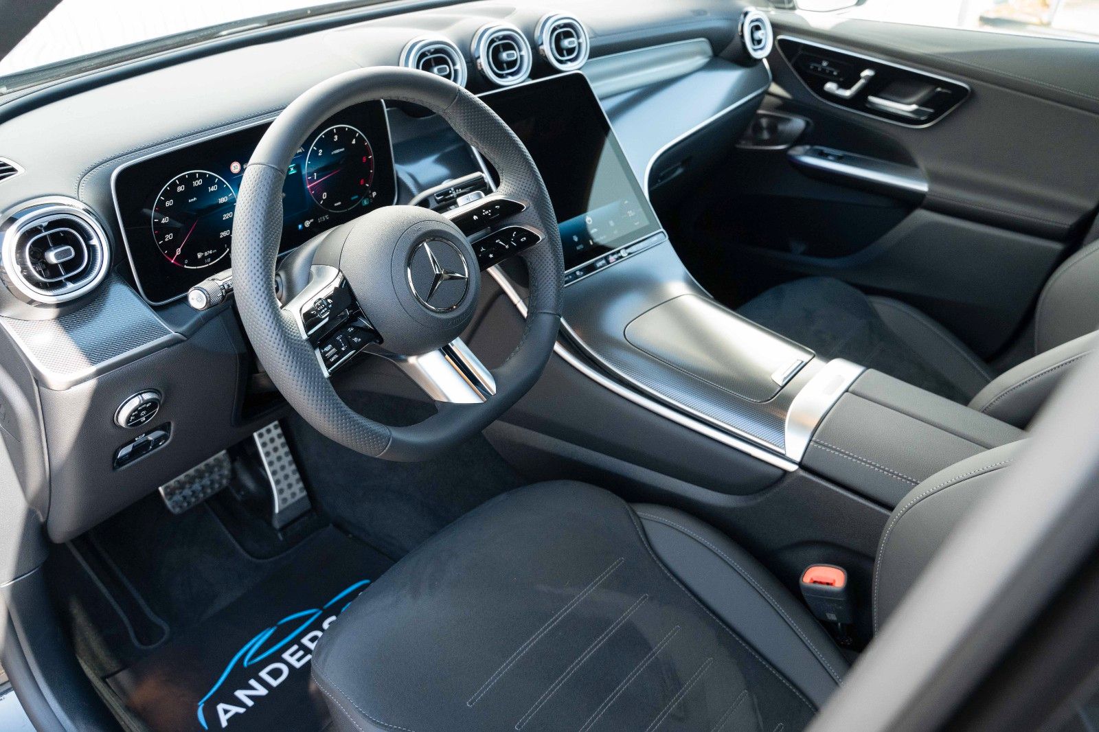 Fahrzeugabbildung Mercedes-Benz GLC 220D AMG PREM. 4MATIC BURM MBUX 20" 1.HD AHK