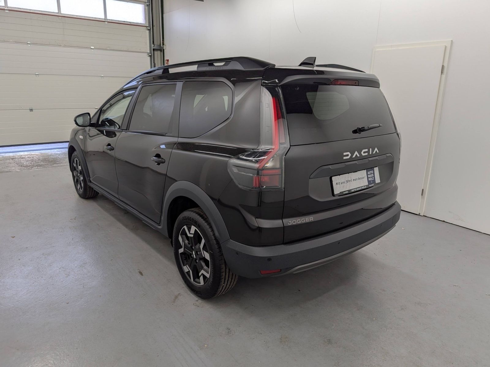 DACIA Jogger Journey TCe 110 Media Nav – Bild 2