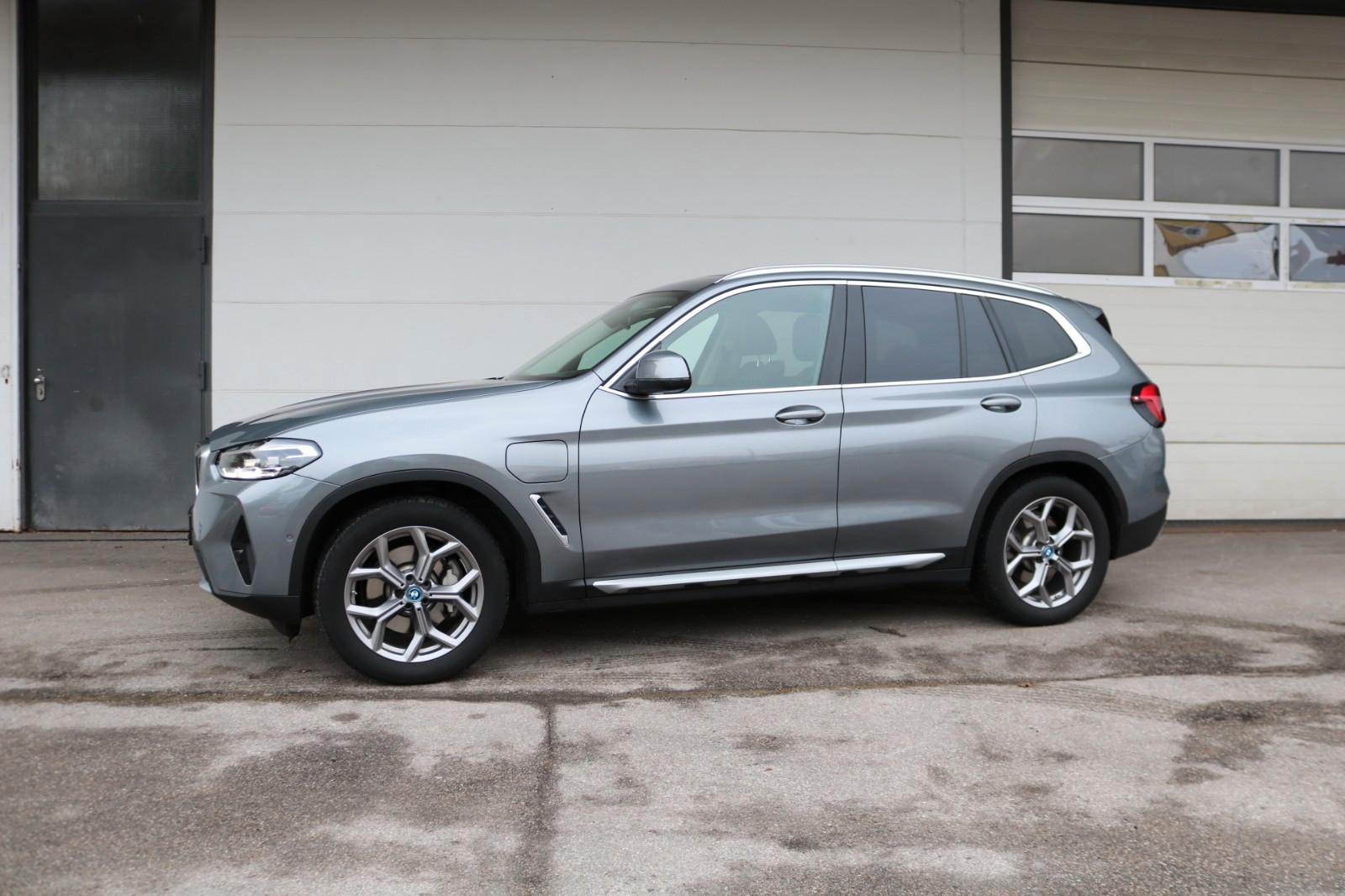 BMW X3 xDrive30e Automa.*Head-Up*Panorama Glasdach*