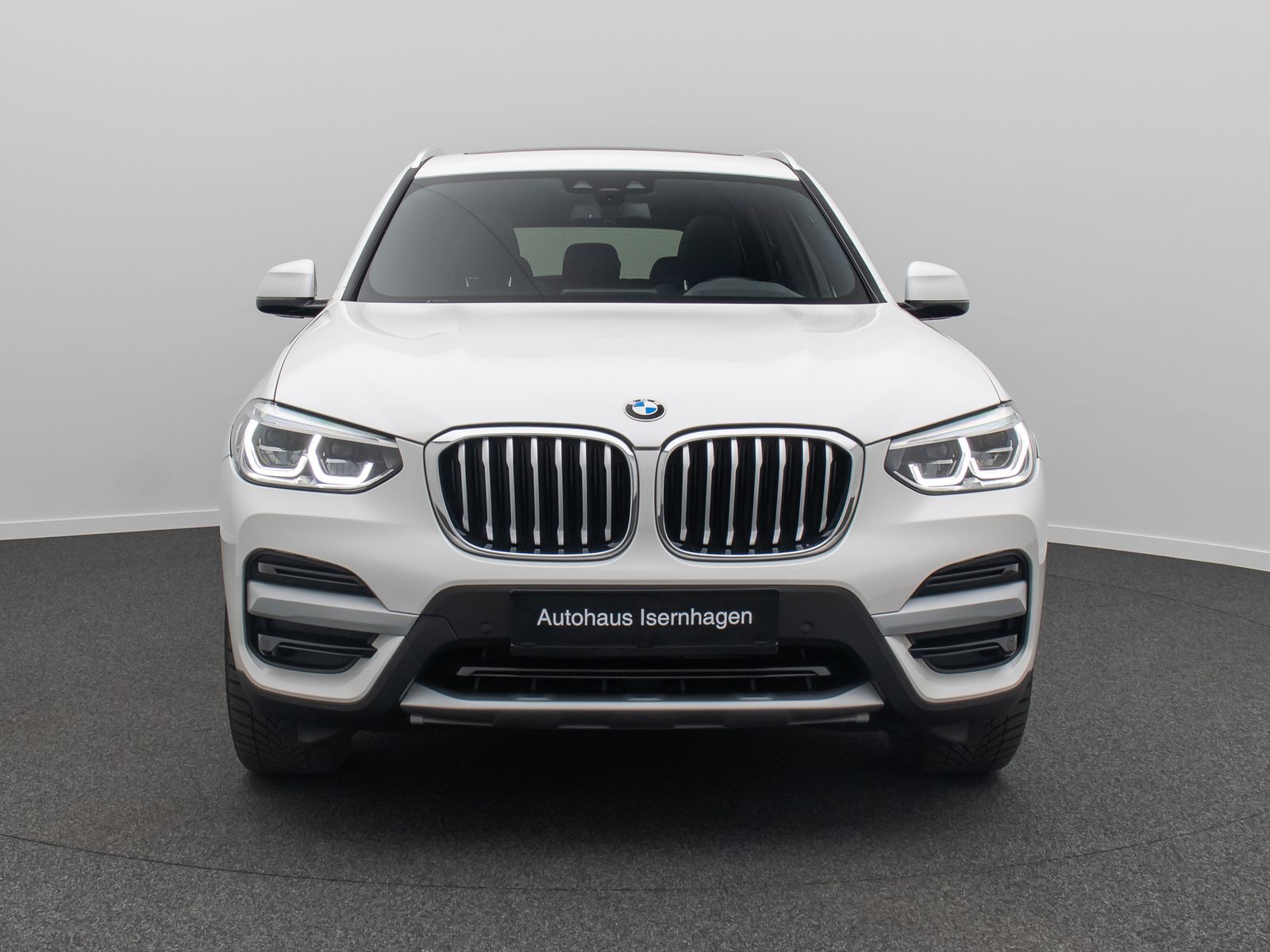Fahrzeugabbildung BMW X3 xD20d xLine Kamera DAB AHK Komfort HUD 20Zoll