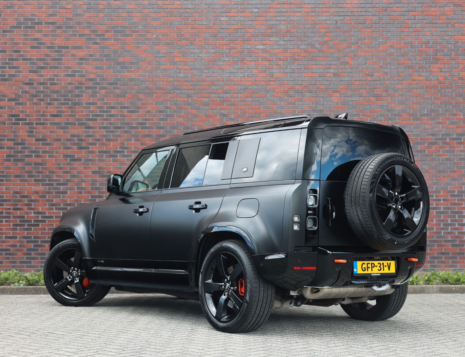 Land Rover Defender P400e X | Pano - AHK - Meridian imagem 2