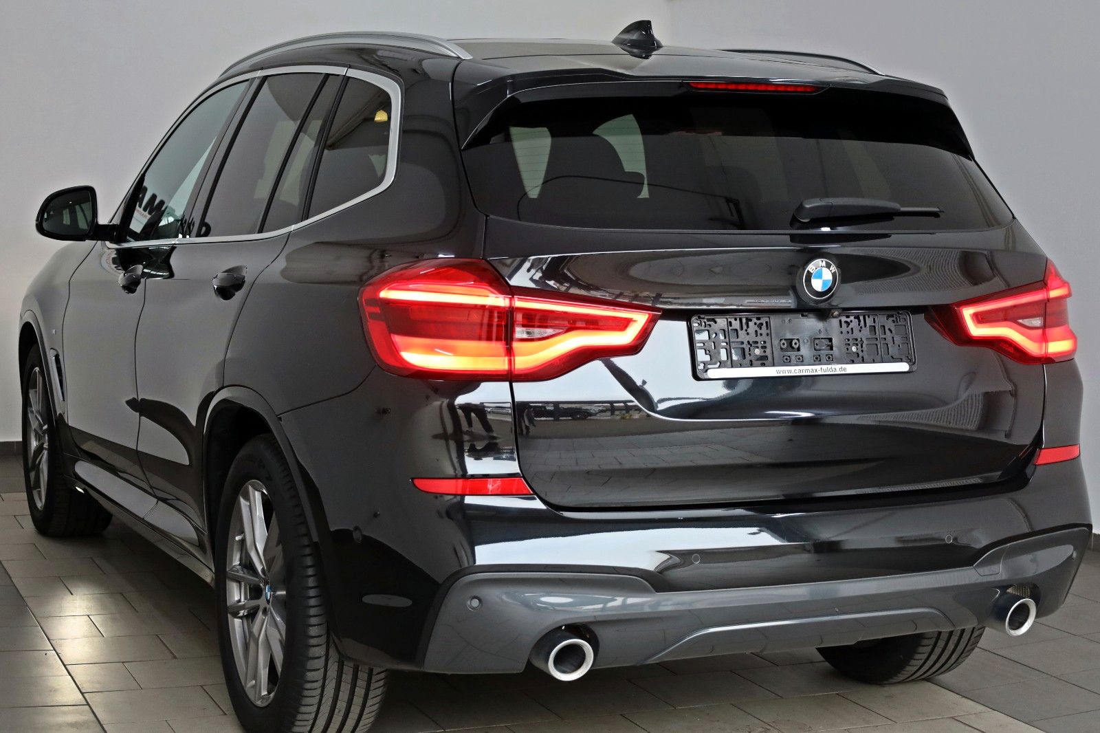 Fahrzeugabbildung BMW X3 xDrive 30d M Sport Leder,Navi,LED,Panorama,SH