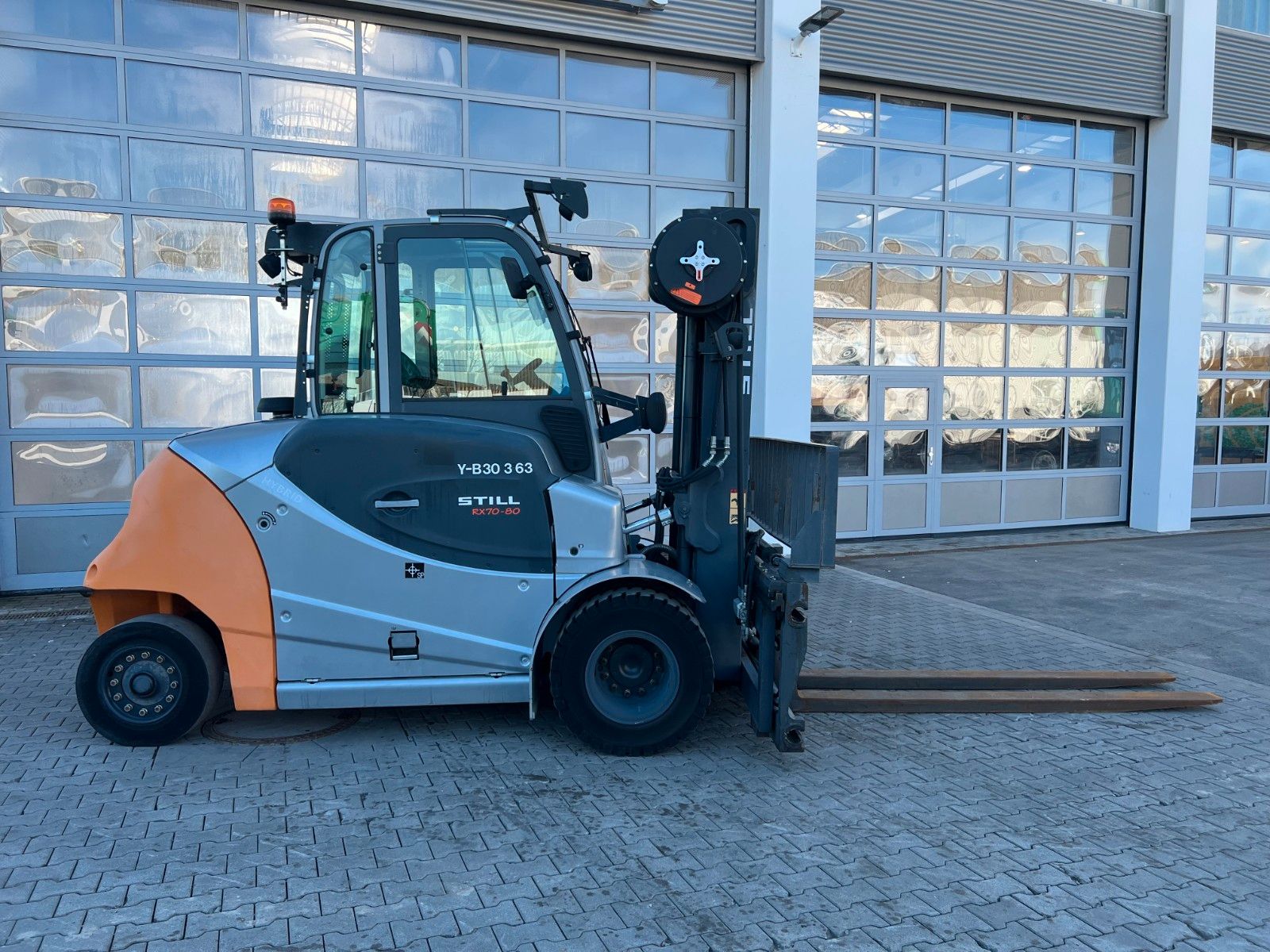 Fahrzeugabbildung Still RX70-80 / Duplex: 4.70m! / Zinkenversteller / SS