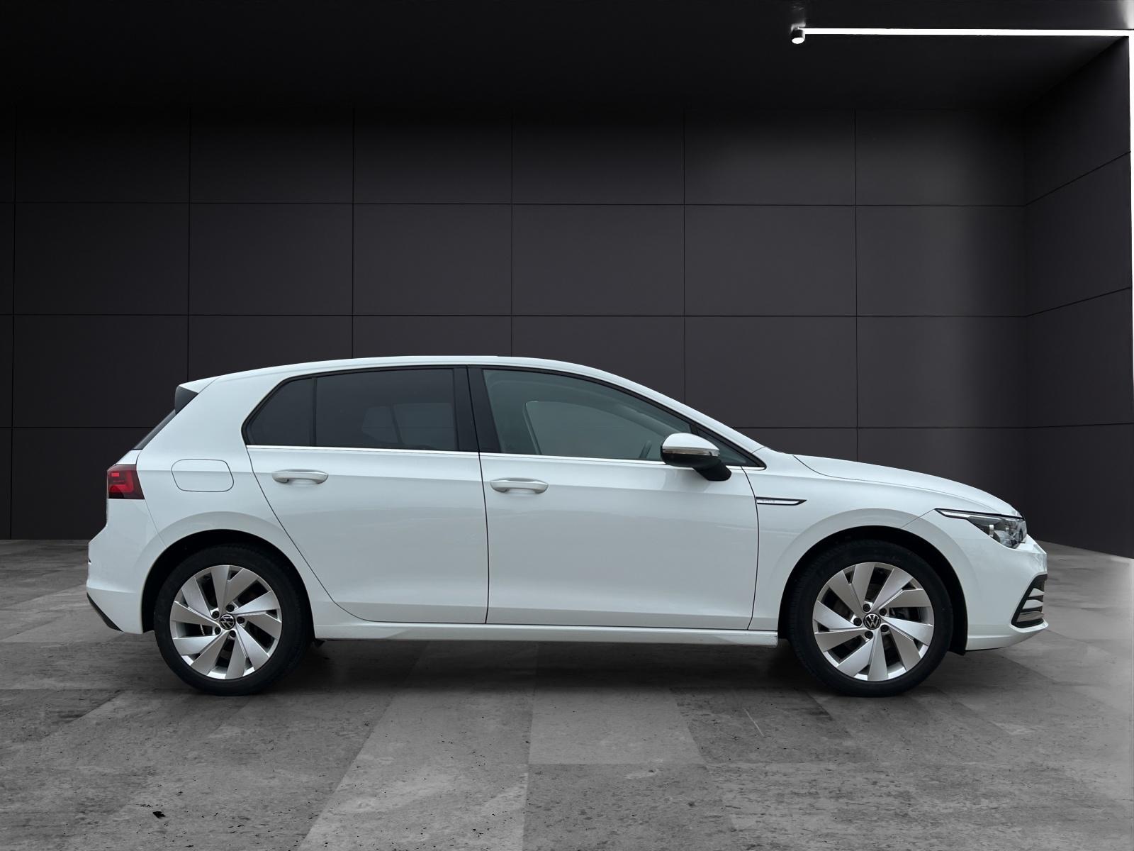 Volkswagen Golf VIII TSI Style Matrix Navi ACC STHZ PDC SHZ, миниатюра 6