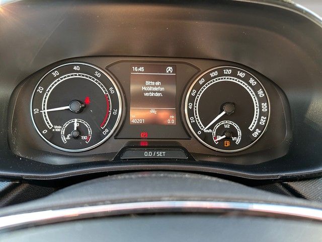 Fahrzeugabbildung SKODA Fabia 1.0l Selection LED+TEMPOMAT+++