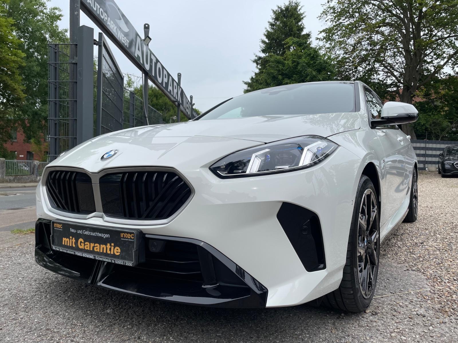 BMW 1 Limousine 120 d M Sport //*PANO*LEDER* KAMERA*