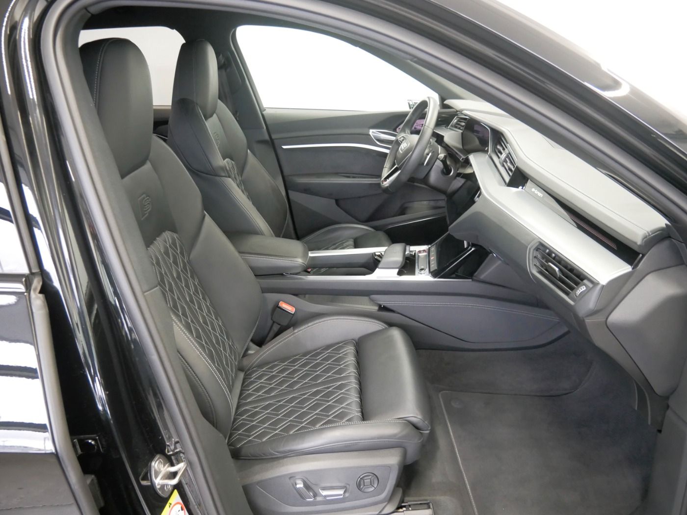 Audi e-tron - Bild 9