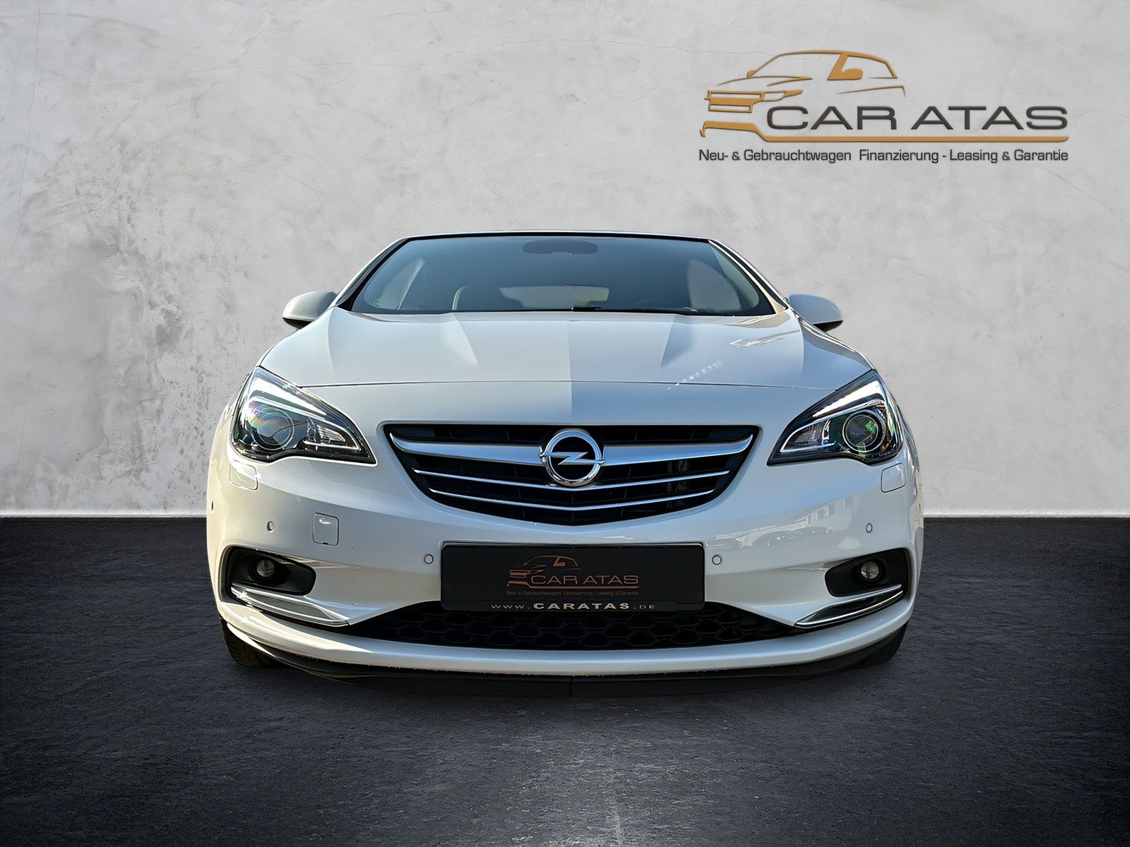 Fahrzeugabbildung Opel Cascada 1.4i INNOVATION NAVI LEDER XENON RF KAM