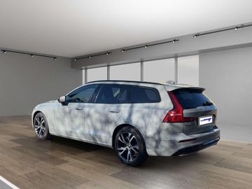 Volvo V60 Plus Dark