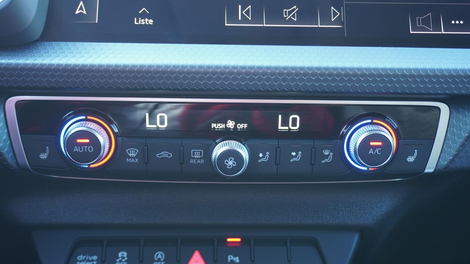 Audi A1 Sportback 40 2.0 TFSI S line LED App-Connect
