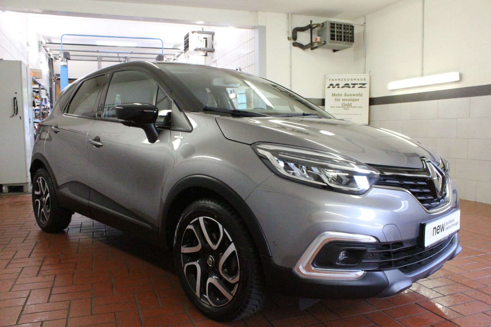 Fahrzeugabbildung Renault Captur TCe 150 EDC GPF Bose Edition