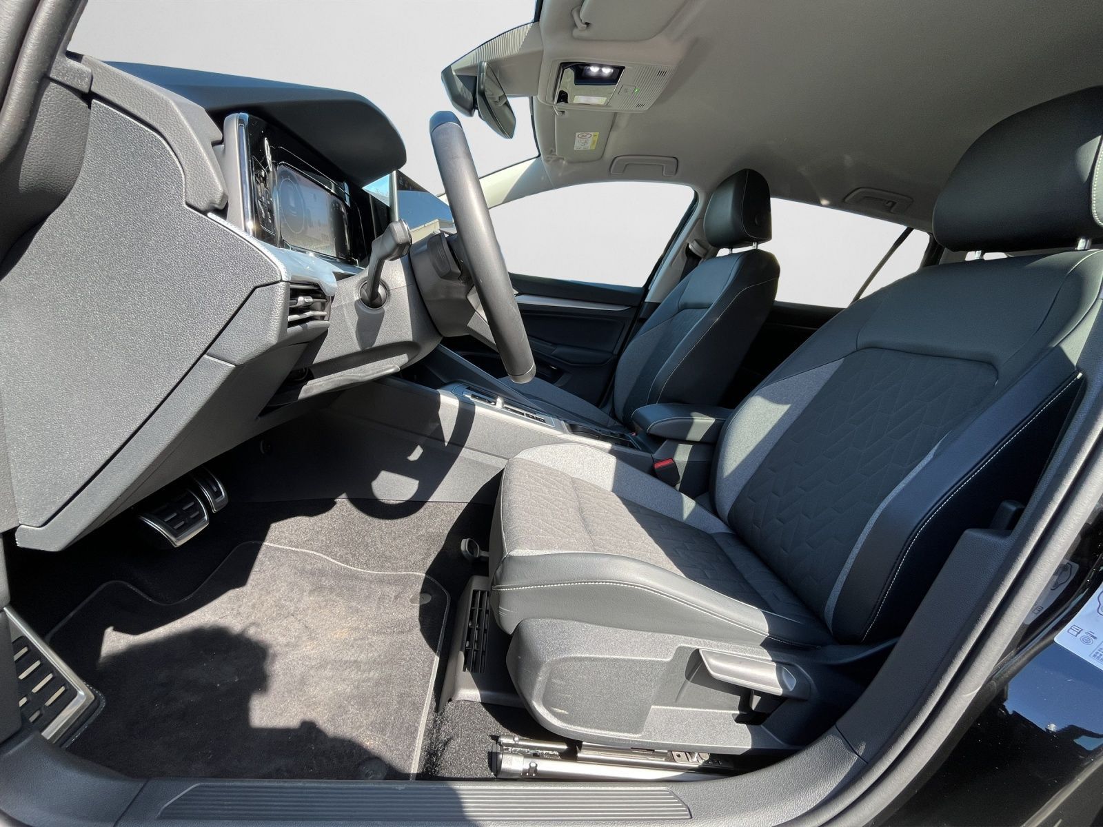 Volkswagen Golf - Bild 13