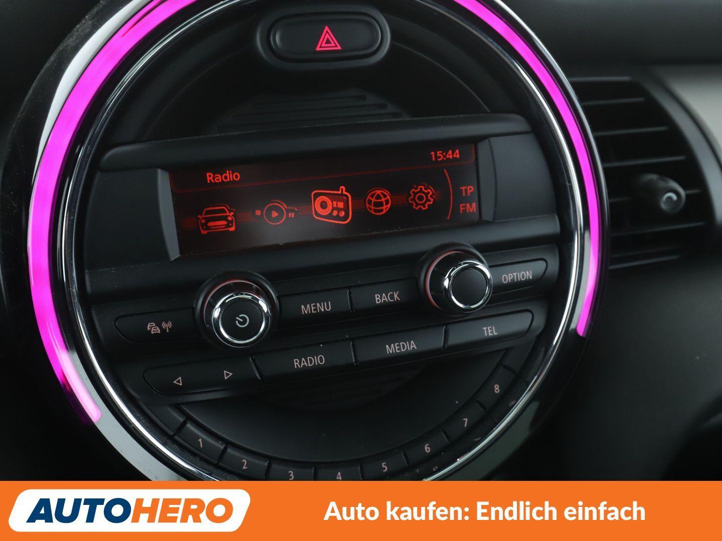 MINI Cooper*TEMPO*PDC*SHZ*LIM*KLIMA*ALU*PANO*