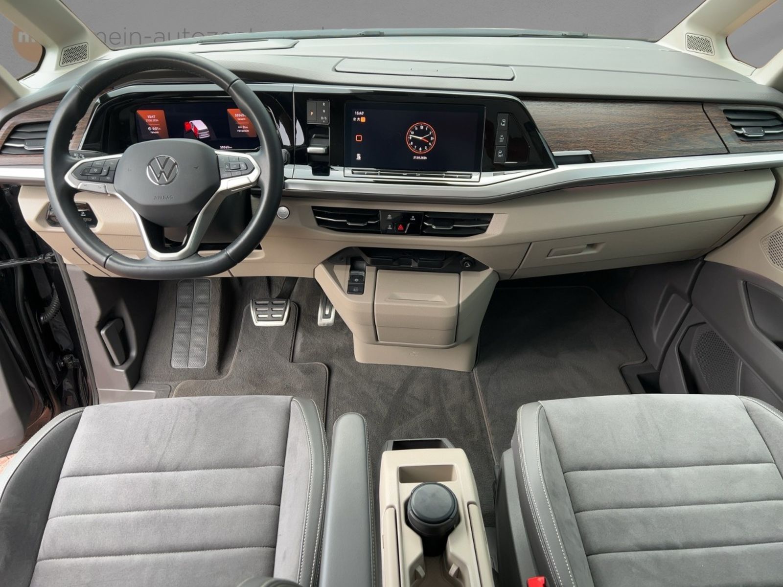 Fahrzeugabbildung Volkswagen Multivan T7 Style 1,5 TSI Klima Navi Pro Standhz