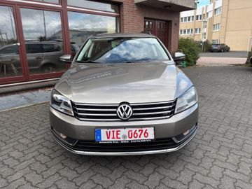 Volkswagen Passat Variant - 2