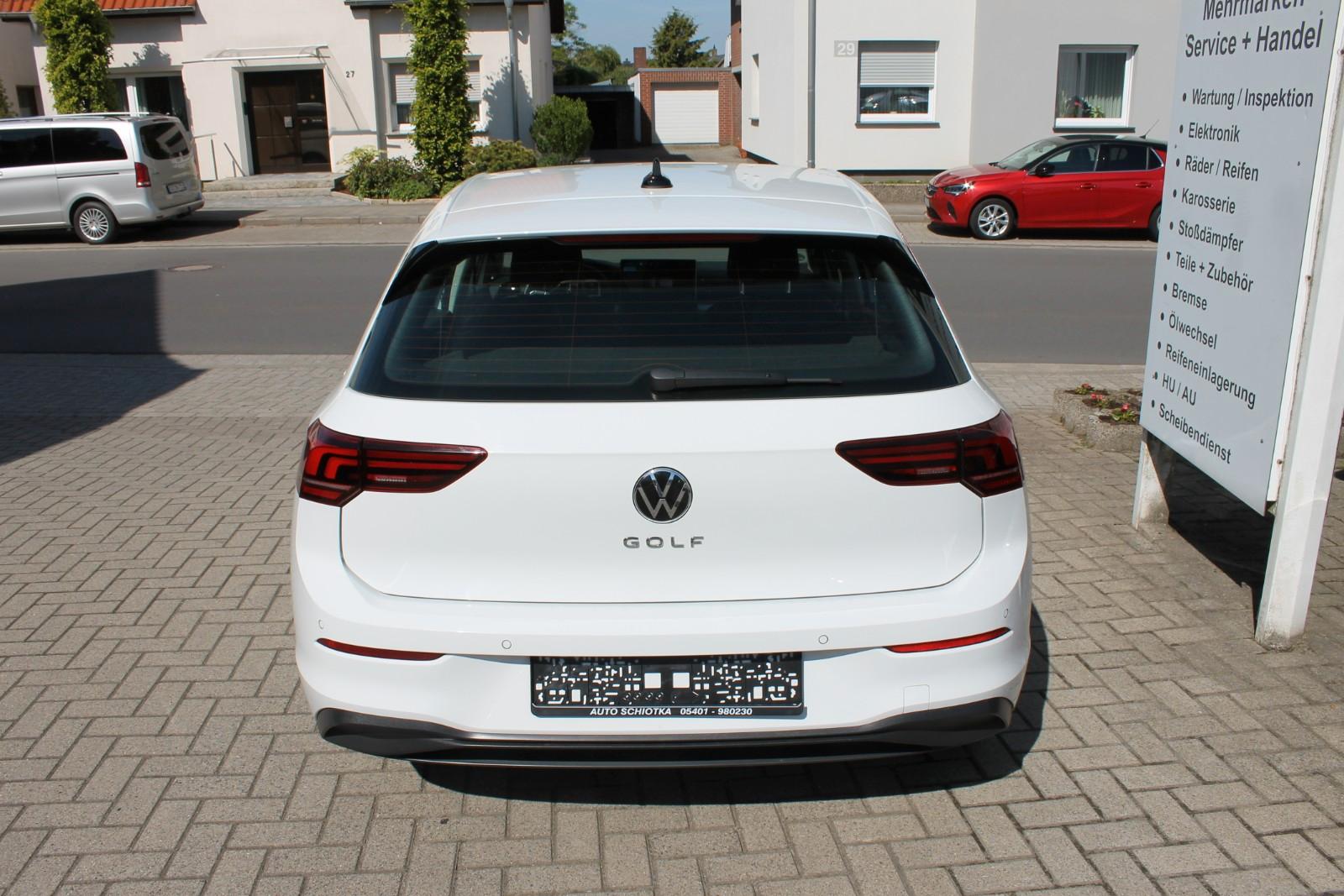 Volkswagen Golf VIII Lim. 1.5 TSI Life-Navi-AHK, миниатюра 4