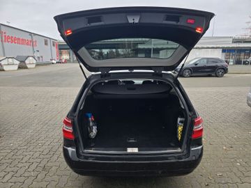 Mercedes E 250 - 9