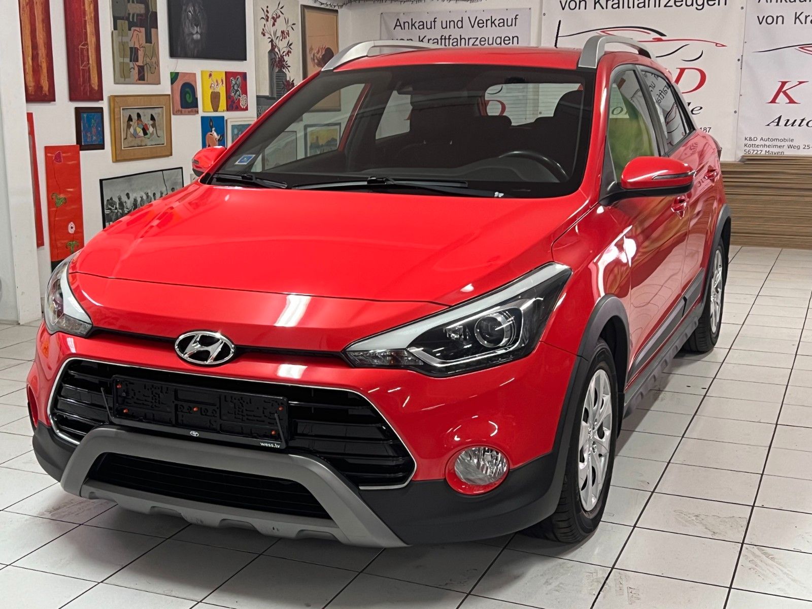 HYUNDAI i20