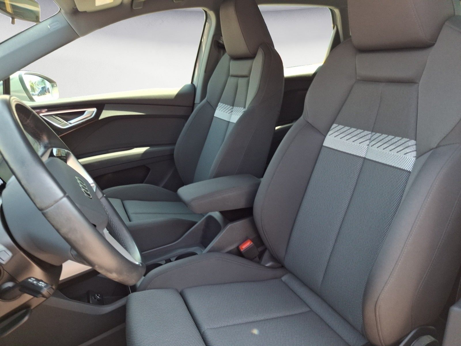 Audi Q4 e-tron - Bild 8