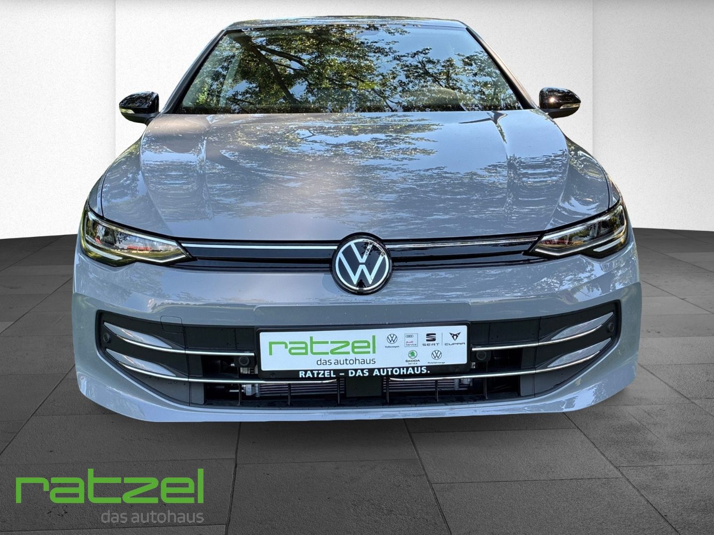 Fahrzeugabbildung Volkswagen Golf GOAL 1.5 TSI  AHK+LED+Allwetter+PDC+Kamera