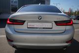 BMW 330e Advantage LED Navi Sitzheizung Tempomat AHK - BMW: E3