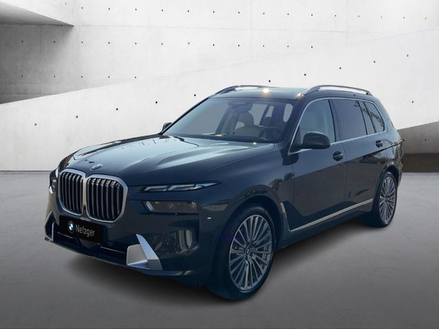 BMW X7 xDrive40i Leder Park-Assistent