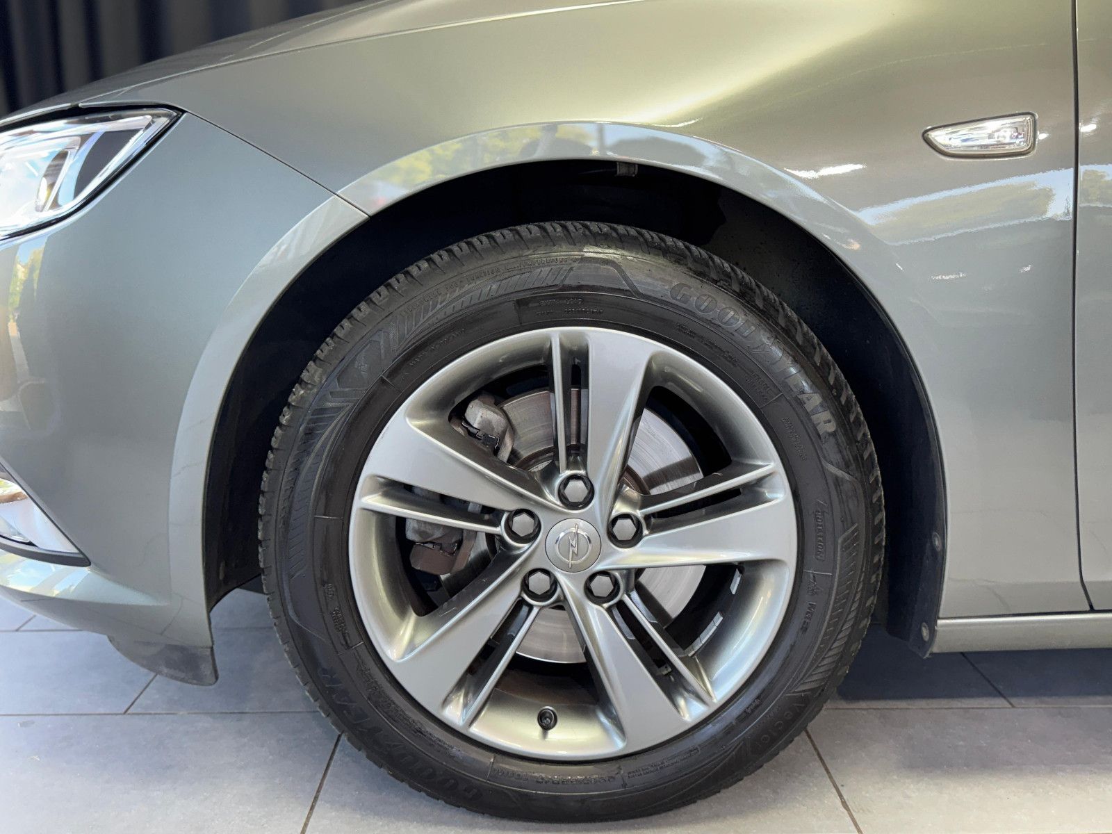 Fahrzeugabbildung Opel Insignia B Sports Tourer Dynamic|KAMERA|AHK