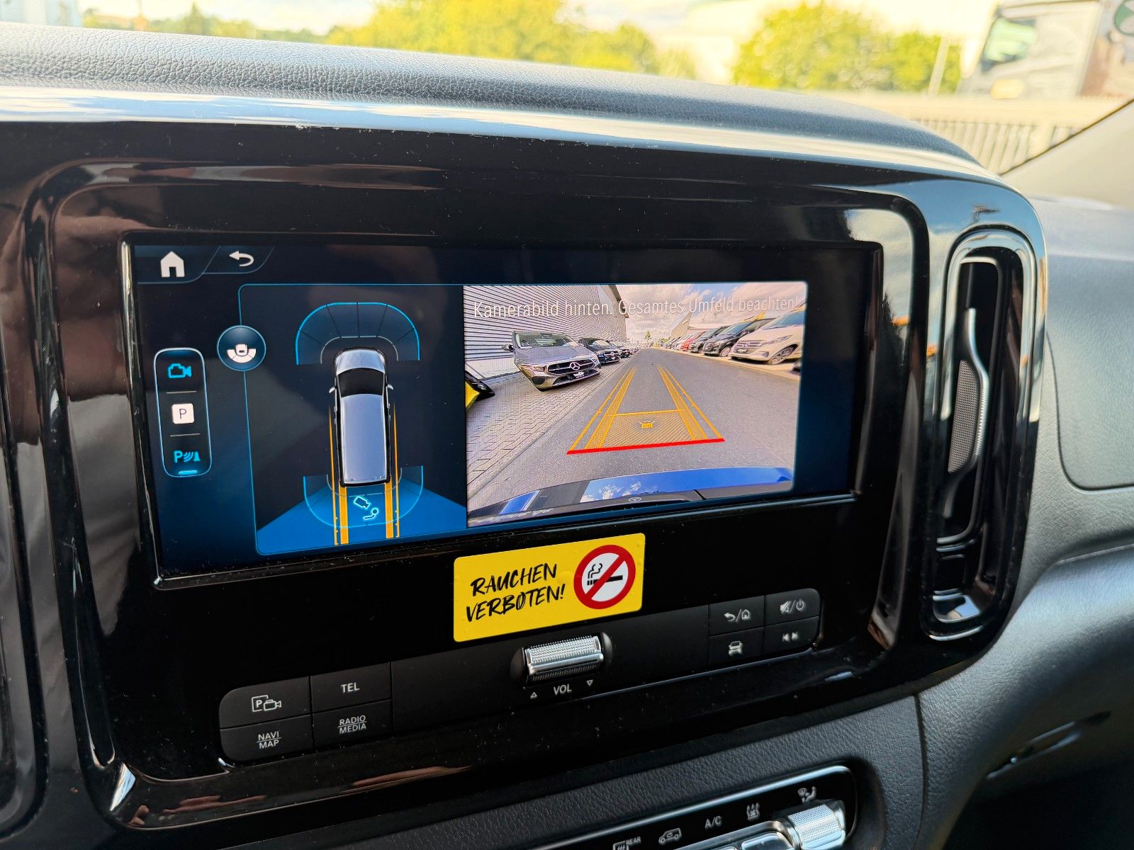 Fahrzeugabbildung Mercedes-Benz Vito 116 CDI 9G Tourer Extral DISTRONIC Stdh AHK