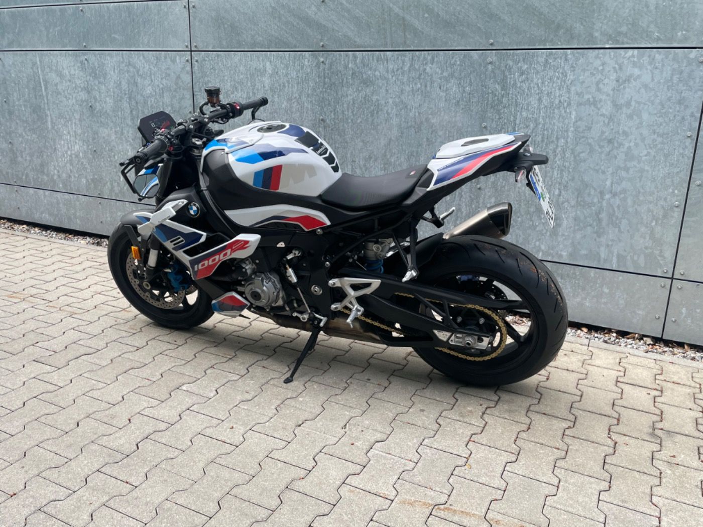 Fahrzeugabbildung BMW M 1000 R