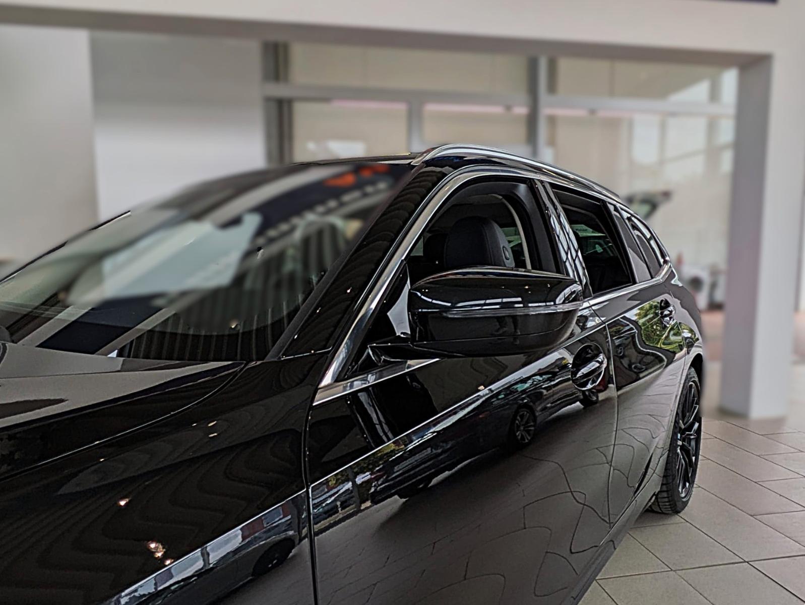 BMW 330d xDrive SAG LUXURY LEDER VIRTUAL  PANO LED