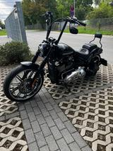 Harley-Davidson Breakout  - CHOPPER VON 81 BIS 125 CCM