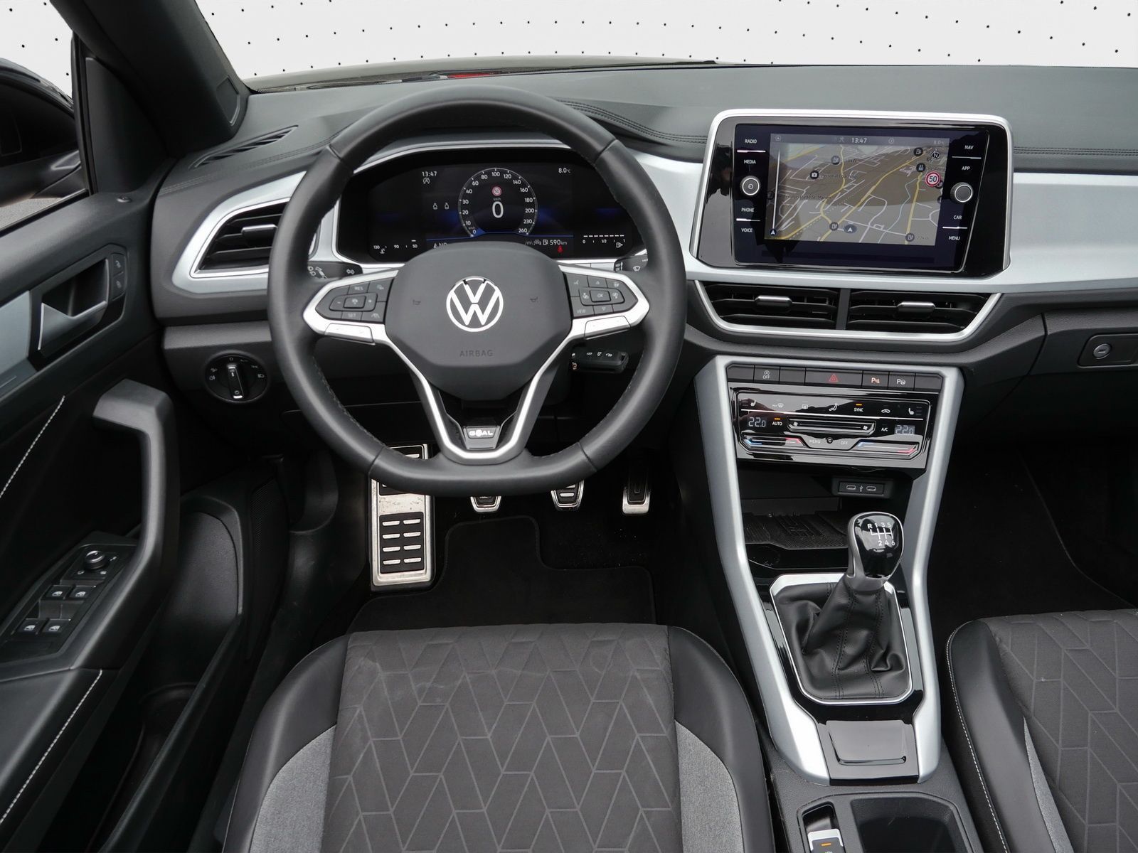 Volkswagen T-Roc - Bild 8