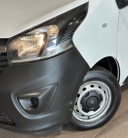 Opel Vivaro - 2