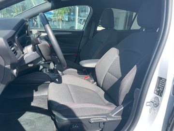 Fahrzeugabbildung Ford Focus ST-Line