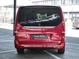 Mercedes-Benz EQV 300 Extralang Navi 360° Airmatic Burmester - rote Mercedes-Benz EQV