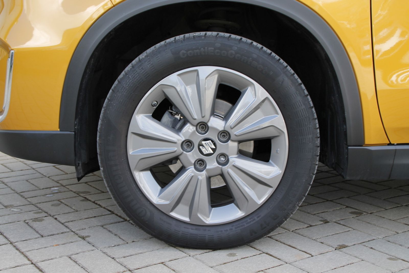 Fahrzeugabbildung Suzuki Vitara 1.0 Comfort