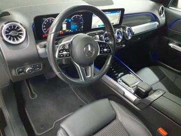 صورة 9 لـ 2022 Mercedes-BENZ EQB