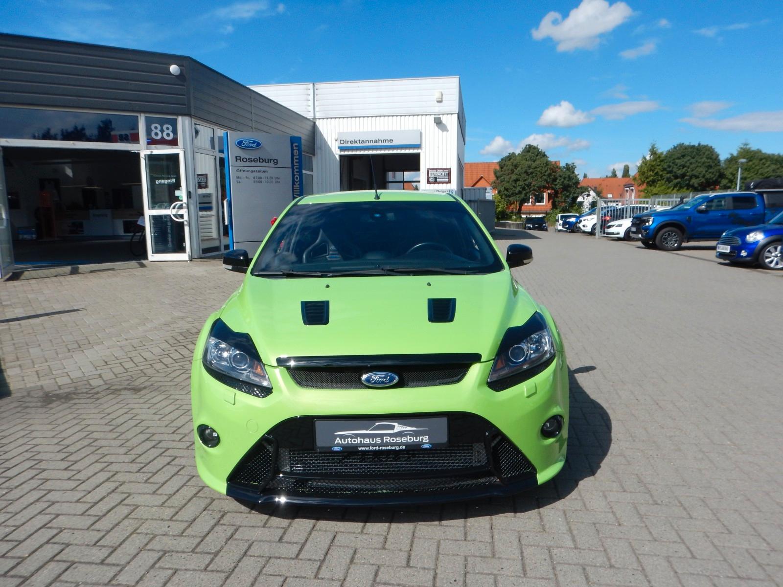 Ford Focus Lim. RS mit 350 PS  RS500 Schalensitze