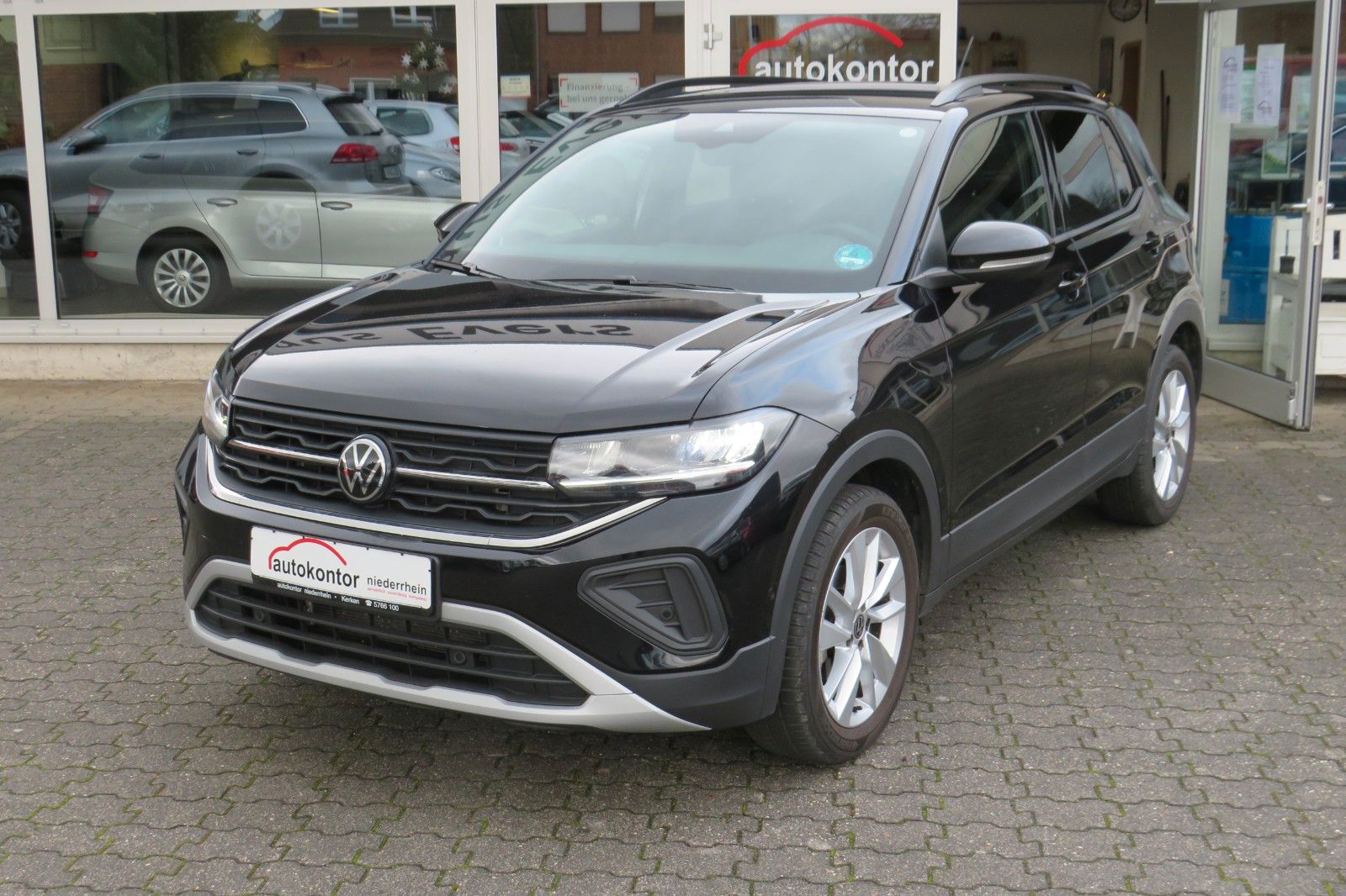Fahrzeugabbildung Volkswagen T-CROSS DSG GOAL AHK PDC NAVI ASSISTENT-PA. 1.HD