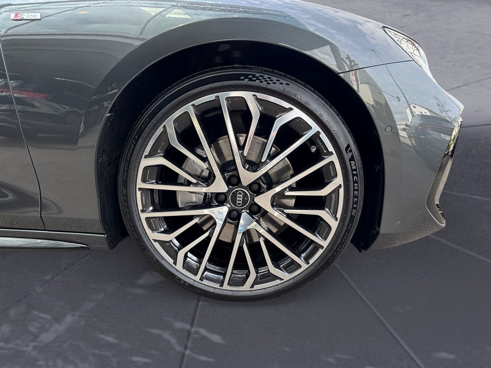 Audi A6 - Bild 9