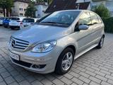 Mercedes-Benz B-Klasse 170 KLIMA PANO 55 TKM VOLL SCHECKHEFT - Mercedes-Benz: V 170