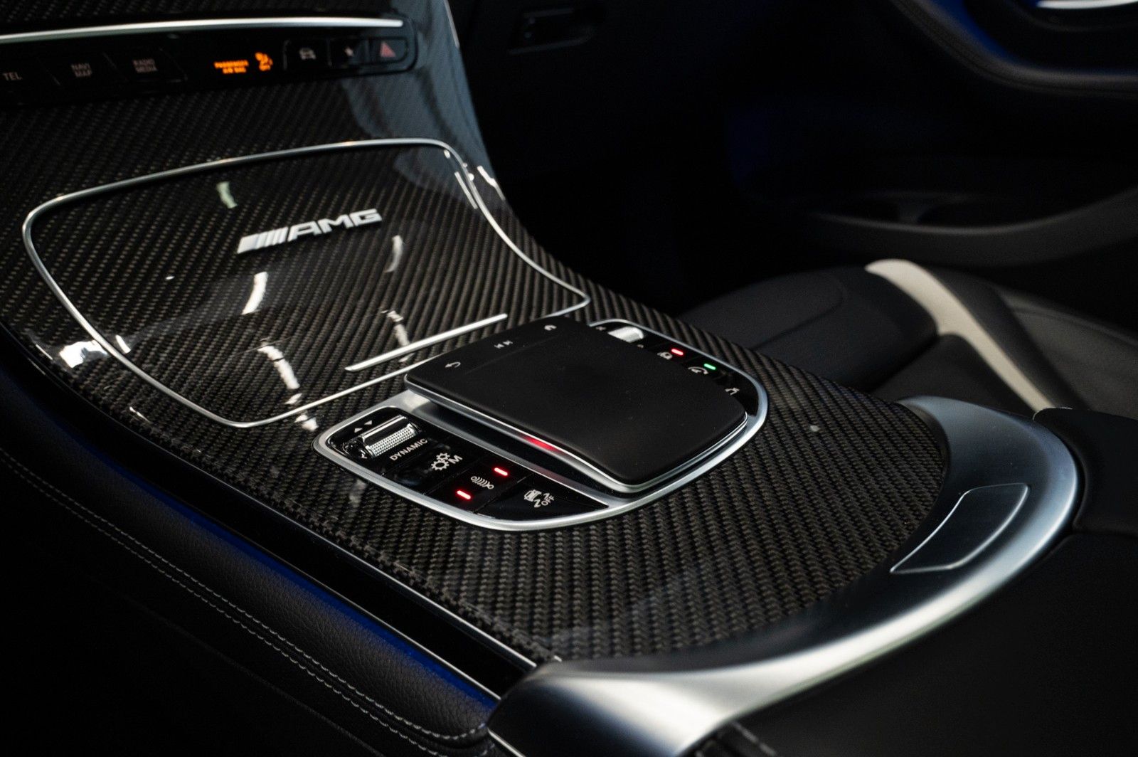 Daumennagel 40 - Mercedes-Benz GLC 63S AMG 4Matic|CARBON|PANO|HEAD-UP|VOLL