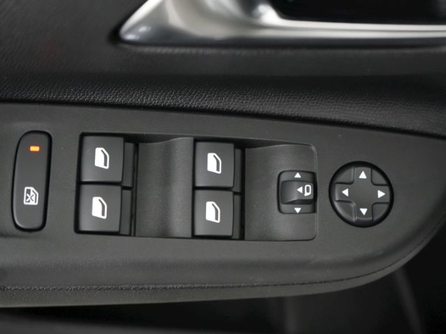 Corsa F FACELIFT GS+NAVI+LED LICHT+RÜCKFAHRKAMER