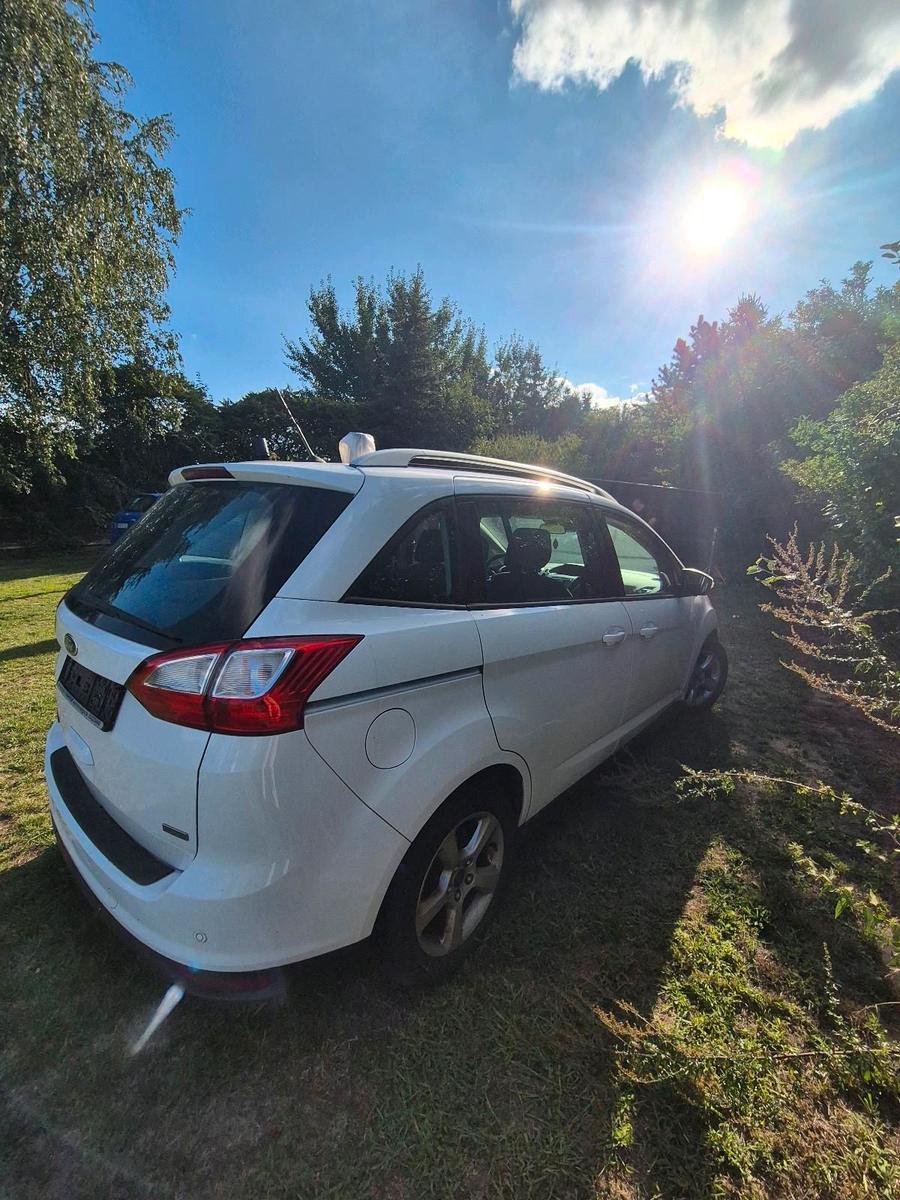 Ford C-MAX 2014 — photo 7