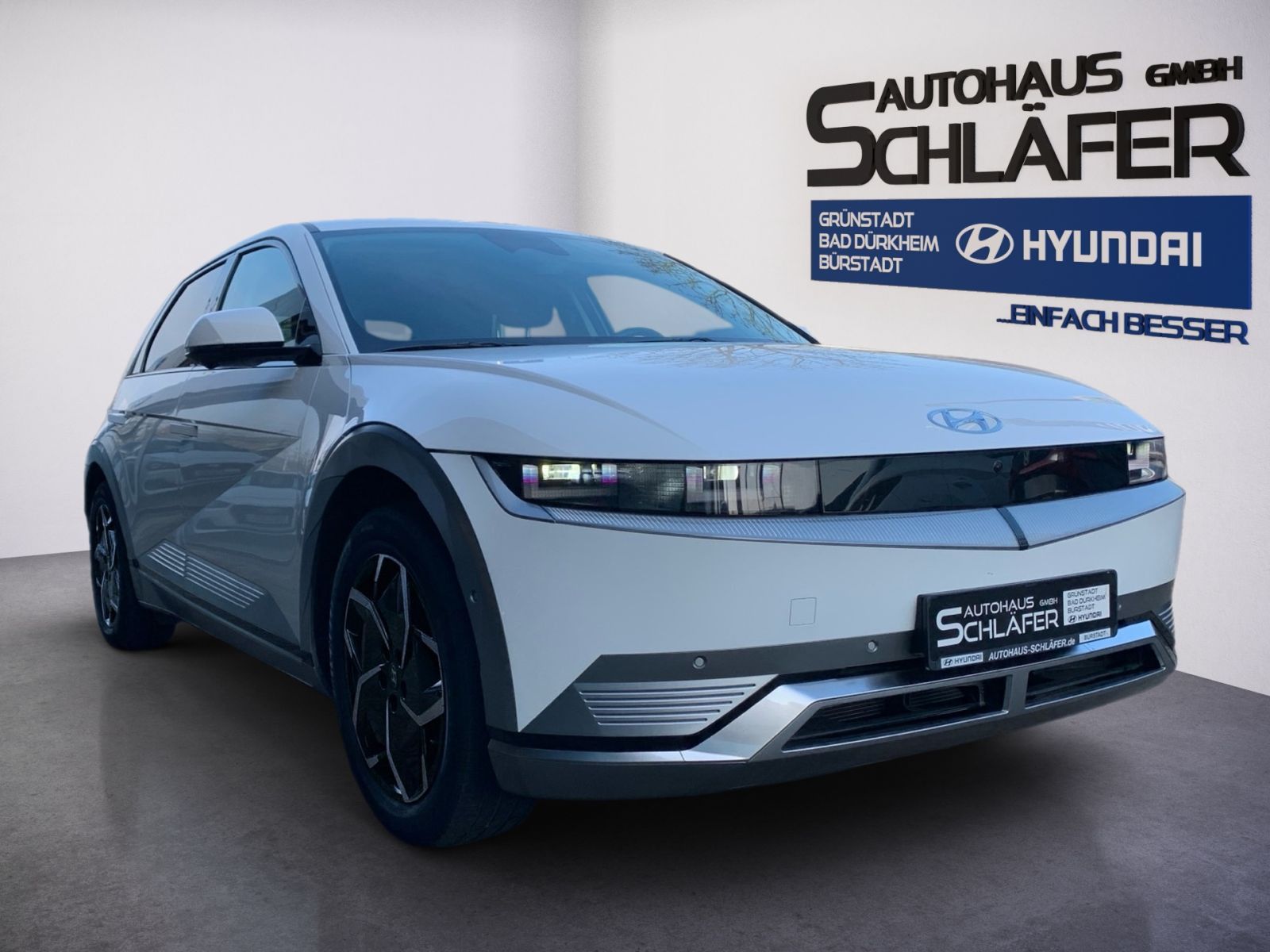 Fahrzeugabbildung Hyundai IONIQ 5 Uniq Elektro 72,6 kWh 4WD AHK 1Hd