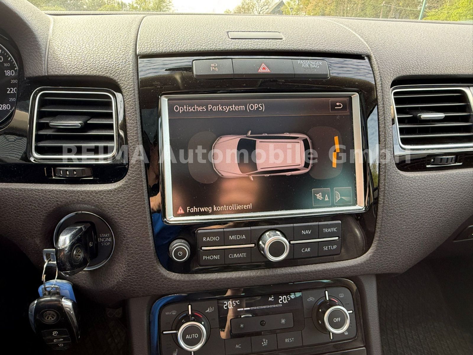 Fahrzeugabbildung Volkswagen Touareg V6 TDI,  Navi, Leder, AHK, Pano