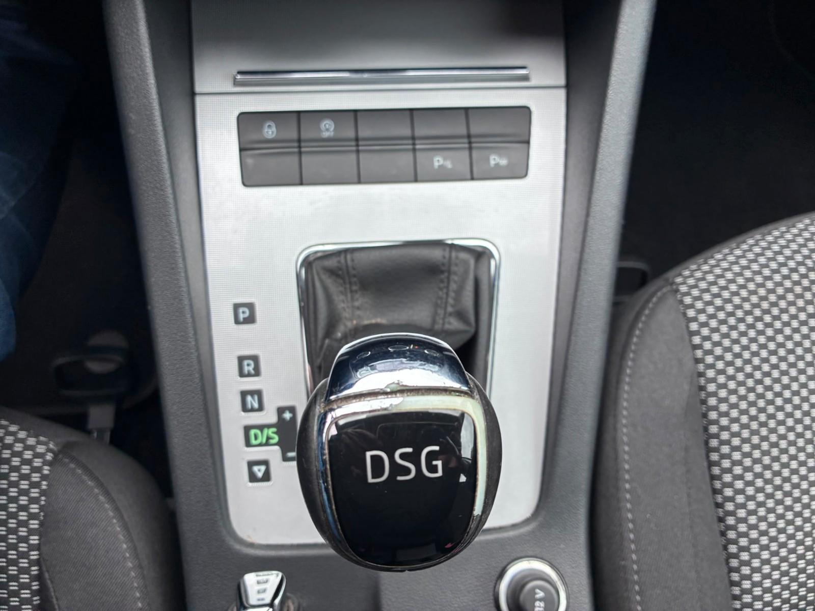 Skoda Octavia 2013 — photo 8