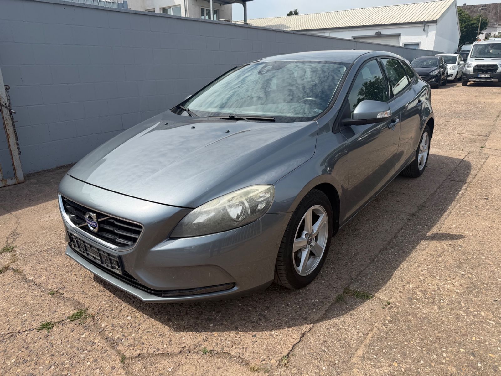 Volvo Volvo V40 D2 Momentum 1.6*Klima*Navi*Euro5