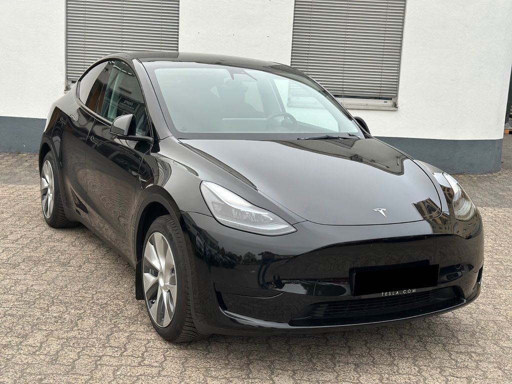 Image of Tesla Model Y